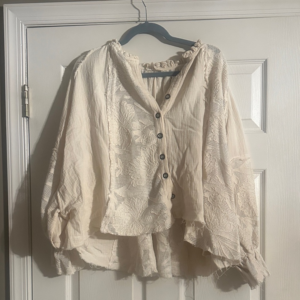 Oli & Hali Cream Textured Button-Front Boho Blouse